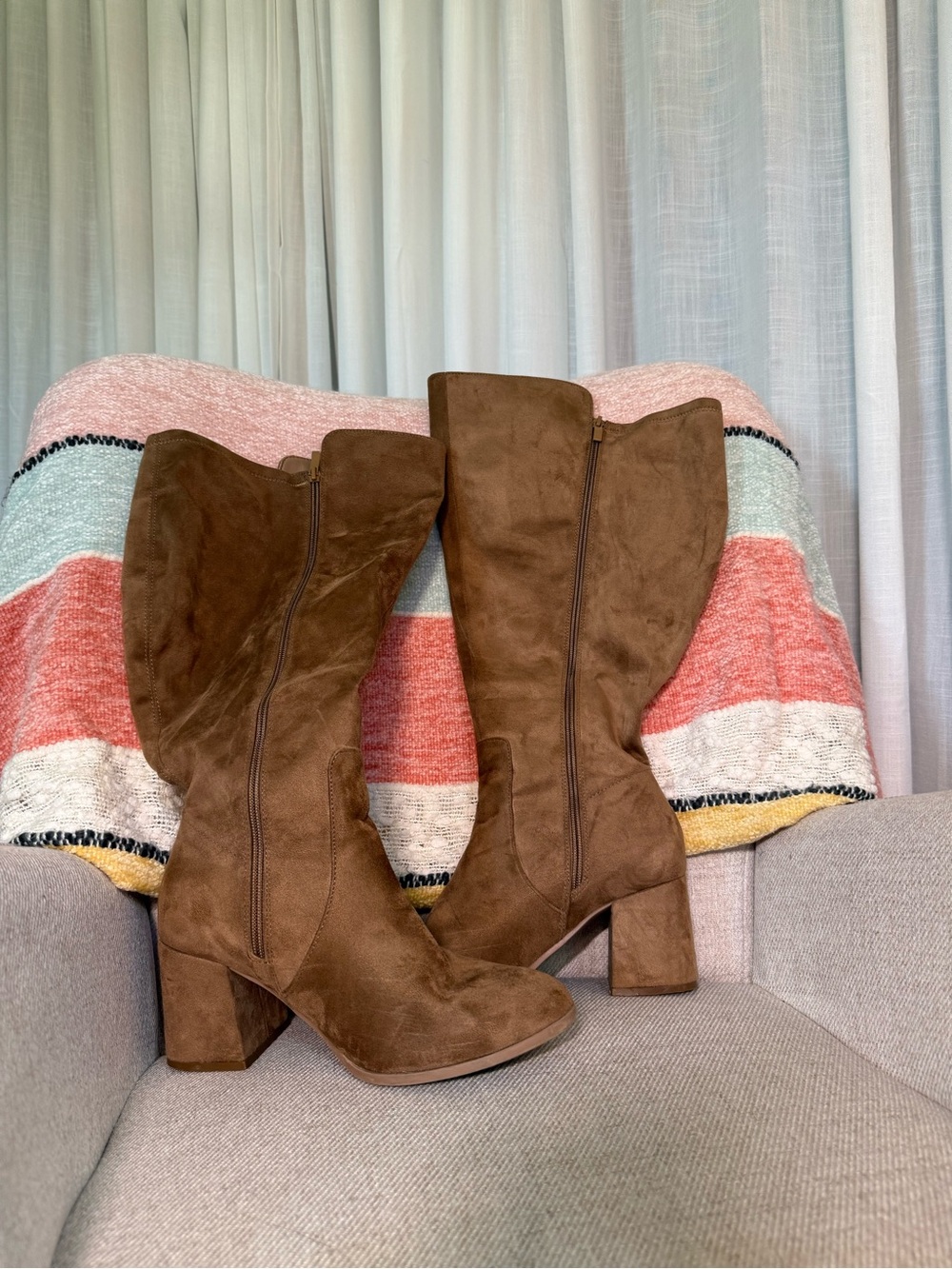 Women's Brown Suede Mid-Block Heel Knee Boots